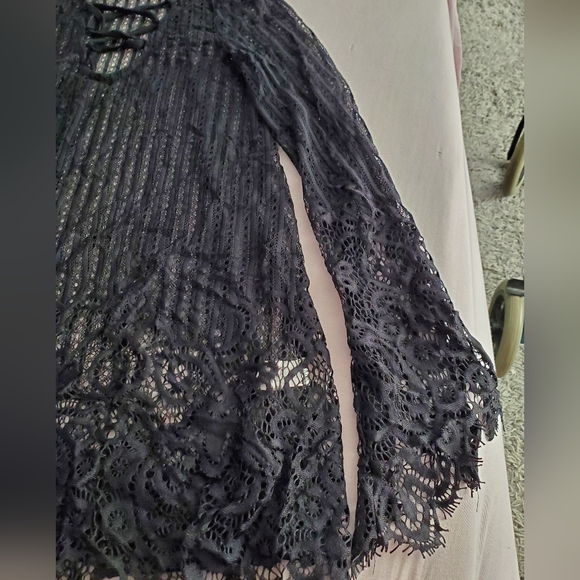 ☀️ Victoria's Secret bathing suit coverup - Picture 4 of 9